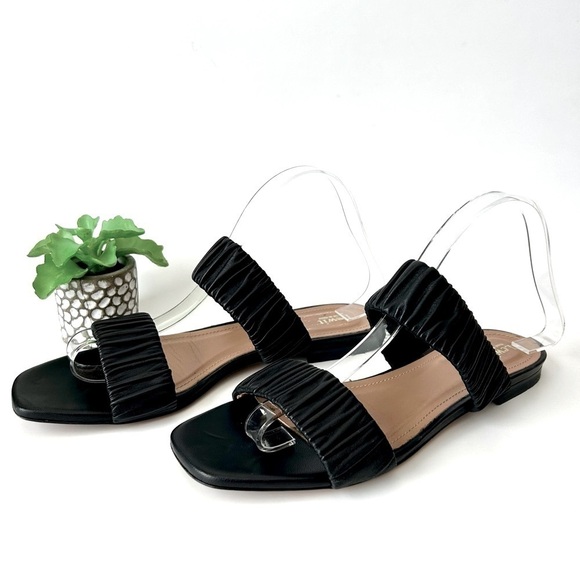 Lewit Elena Black Leather Ruched Two Strap Flap Slide Sandals Size 39 / 8 - Picture 2 of 7